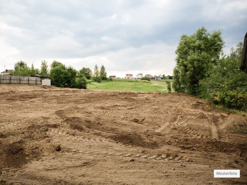 Grundstück in 84405 Dorfen, Gartenstr.