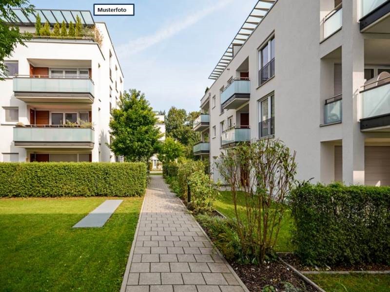 Mehrfamilienhaus in 53773 Hennef, Frankfurter Str:
