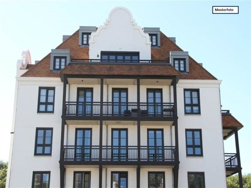 Dachgeschosswohnung in 44581 Castrop-Rauxel, Borghagener Str.