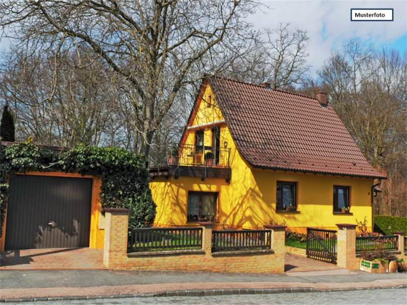 Einfamilienhaus in 23569 Lübeck, Geleitweg