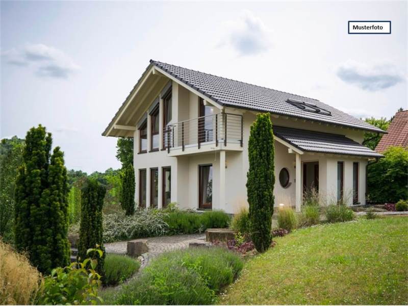 Einfamilienhaus in 66839 Schmelz, Simmelbergstr.