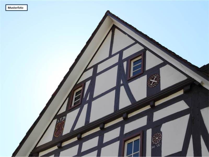 Einfamilienhaus in 95032 Hof, Medlerstr.