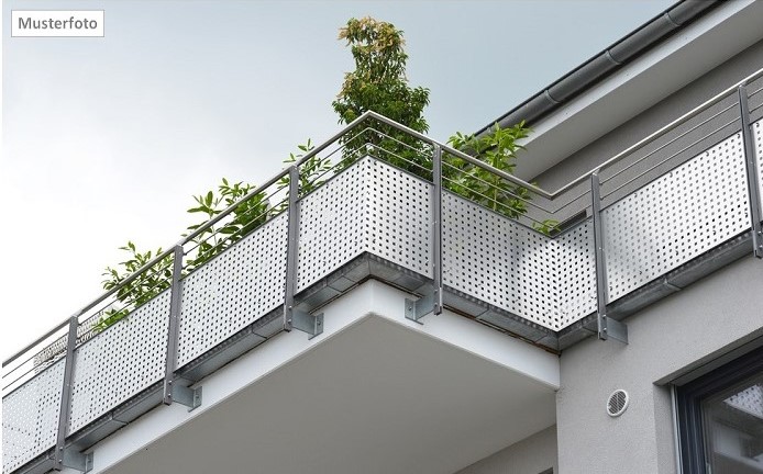 Etagenwohnung in 14059 Berlin, Heubnerweg