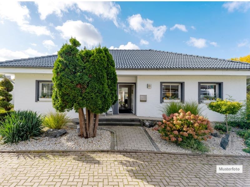 Doppelhaushälfte in 48599 Gronau, Kaisers Kamp