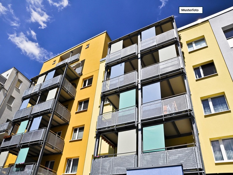 Mehrfamilienhaus in 47053 Duisburg, Brückenstr.