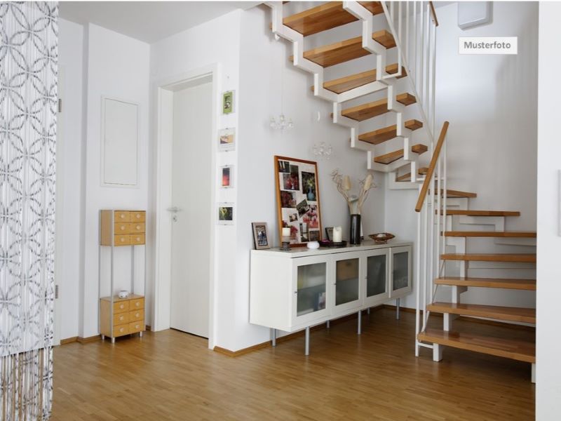 Erdgeschosswohnung in 81479 München, Allescherstr.