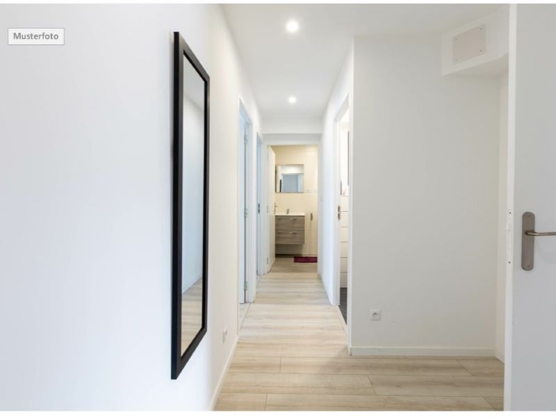 Etagenwohnung in 38458 Velpke, Haseldamm