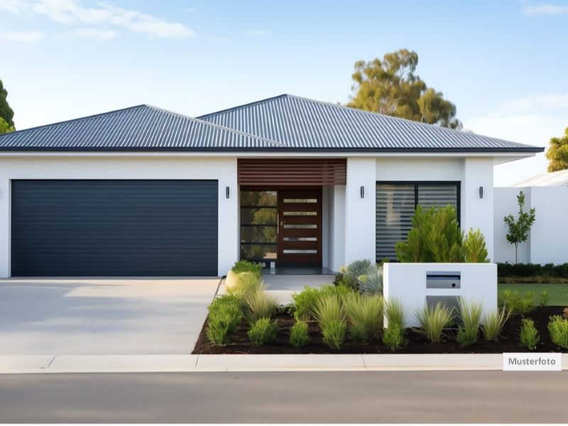 Doppelhaushälfte in 16818 Walsleben, Bergstr.