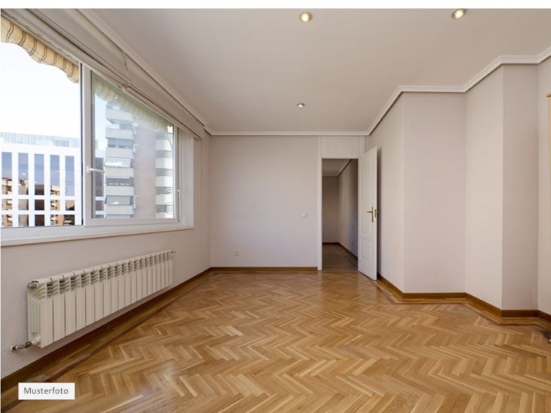 Maisonettewohnung in 42653 Solingen, Obere Holzstr.