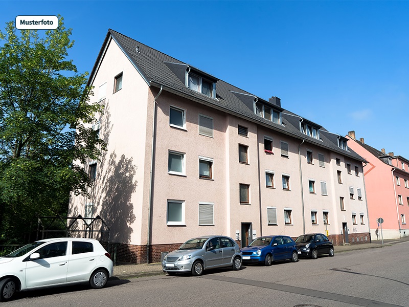 Mehrfamilienhaus in 09126 Chemnitz, Wartburgstr.