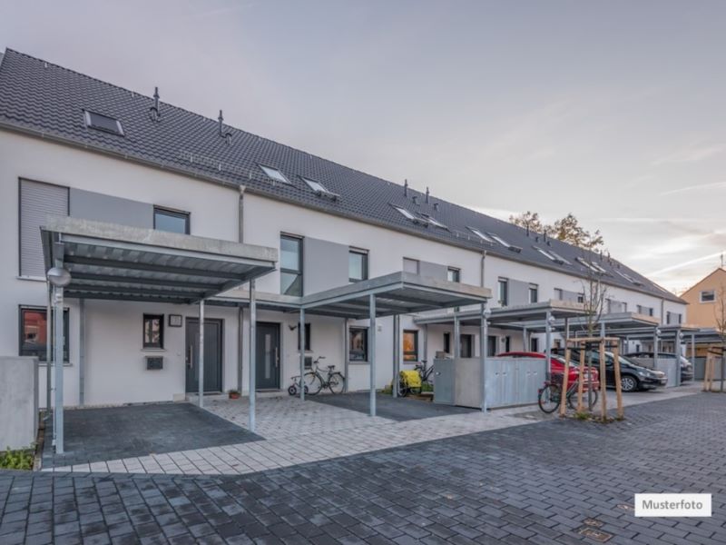 Doppelhaush�lfte in 74653 K�nzelsau, Tal�ckerallee